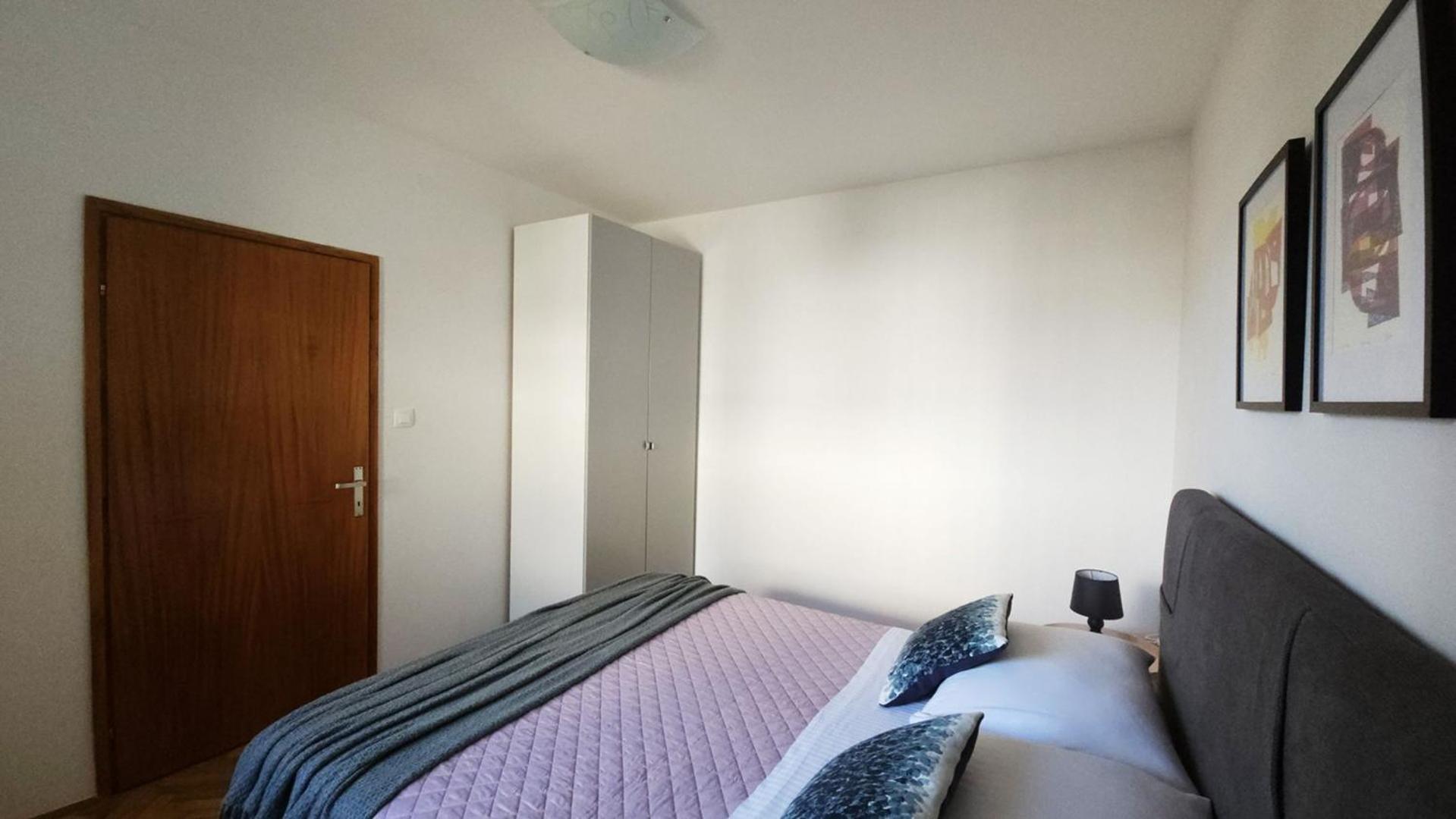 Apartment Jole - A4 -Two Bedrooms - Close To The City Center Porec Exterior photo